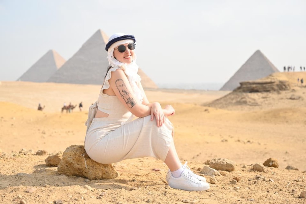 From Hurghada: Giza Pyramids Sphinx Museum Tour with Lunch | ®ExcursionMania