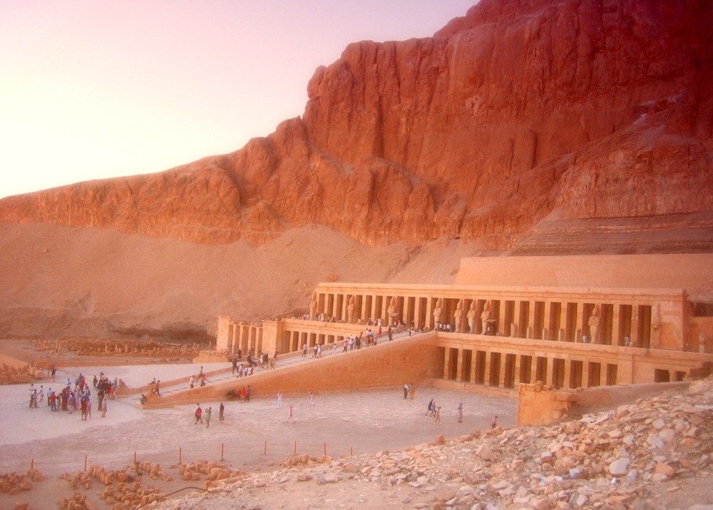 Hurghada: Luxor Valley of the Kings & Tutankhamun Tomb Trip | ®ExcursionMania
