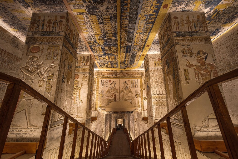 Hurghada: Luxor Valley of the Kings & Tutankhamun Tomb Trip | ®ExcursionMania