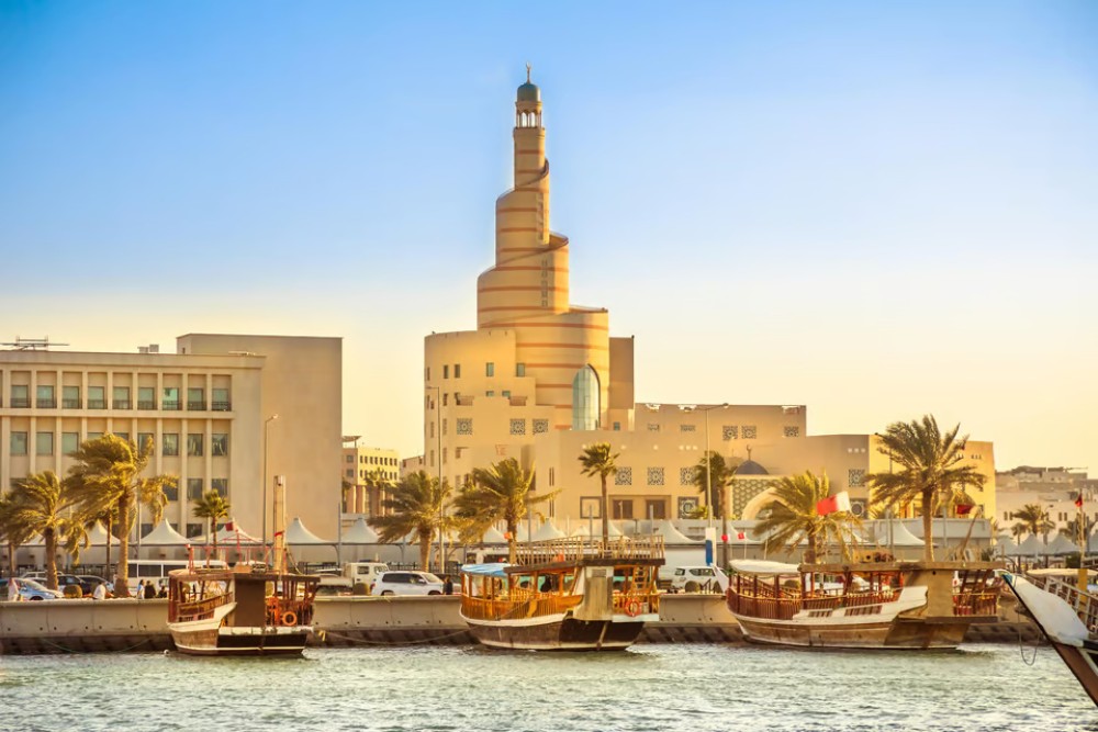 Doha: Half Day Guided City Tour with Airport & Hotel Pickup | ®ExcursionMania