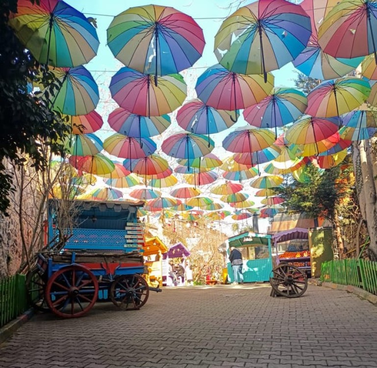 Istanbul: Fener Balat Half-day Guided Walking Tour | ®ExcursionMania