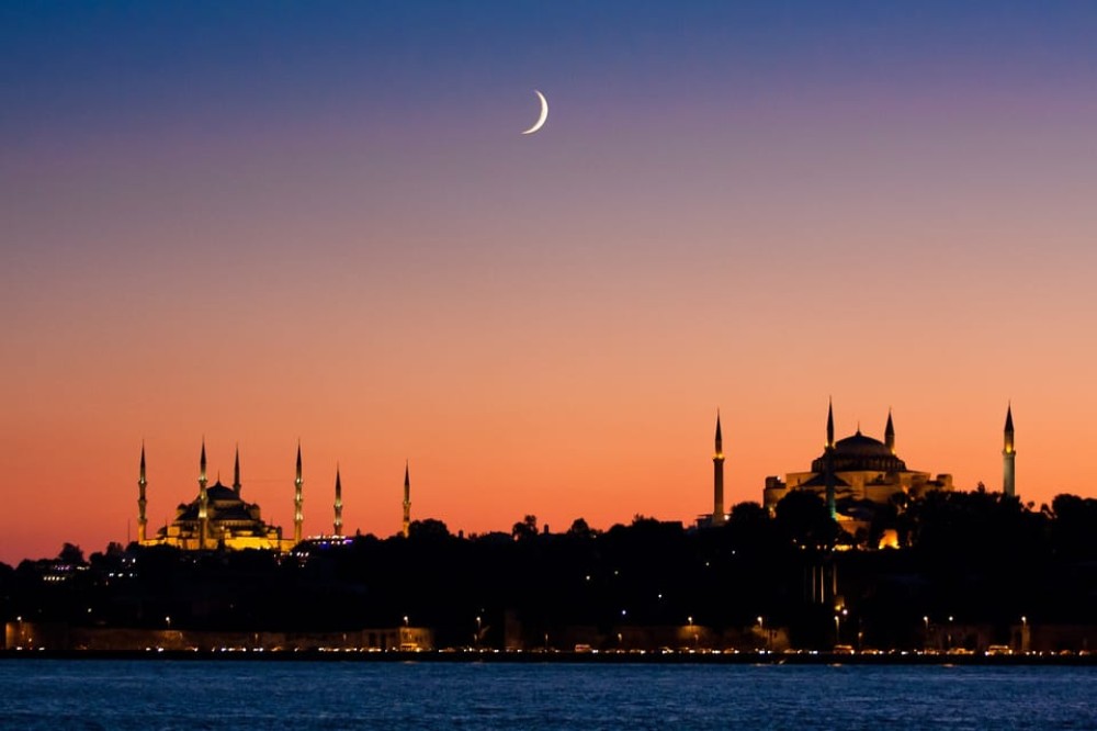 Istanbul’s Highlights: Private Layover Adventure | ®ExcursionMania