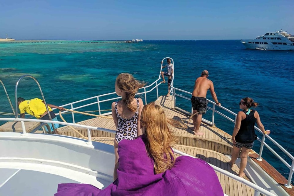 Hurghada: Diving and Snorkeling Tour with Transfers | ®ExcursionMania