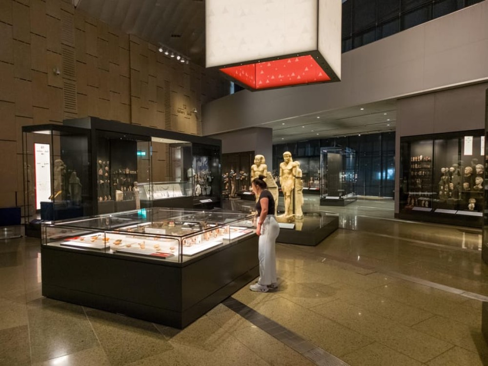 Hurghada: Grand Egyptian Museum Pyramids & Sphinx Day Tour | ®ExcursionMania