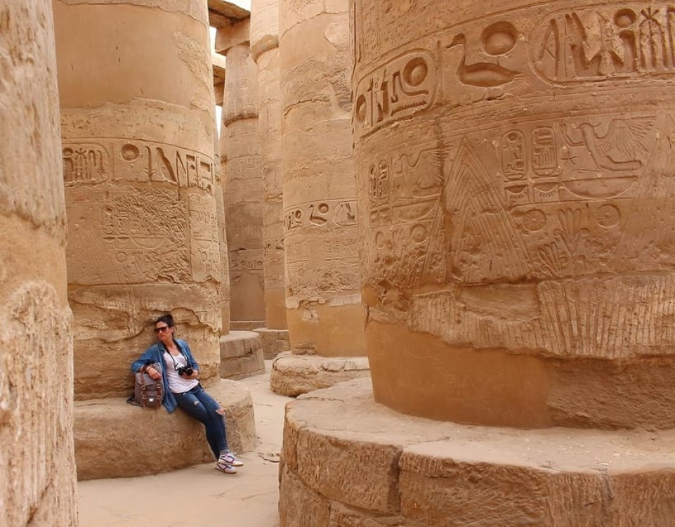 Female Tour: Hurghada to Luxor Karnak & Valley of the Kings | ®ExcursionMania