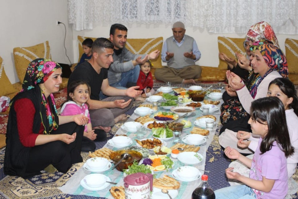Istanbul’s Authentic Flavors: Dinner with a Local Family | ®ExcursionMania