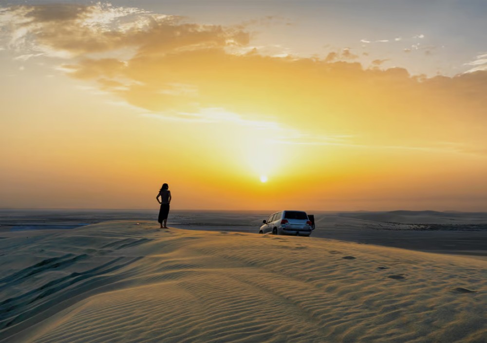 Doha: Desert Tour Camels Sand Surfing  Falcon Experience | ®ExcursionMania
