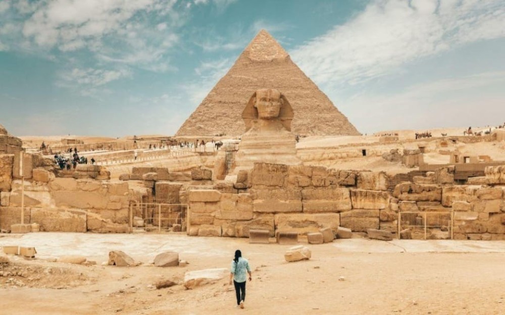 Full-Day Private Cairo Tour: Giza Pyramids, Museum & Khan El Khalili | ®ExcursionMania