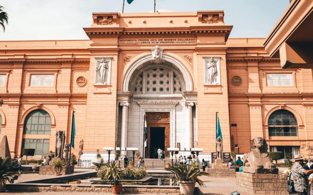 Full-Day Private Cairo Tour: Giza Pyramids, Museum & Khan El Khalili | ®ExcursionMania