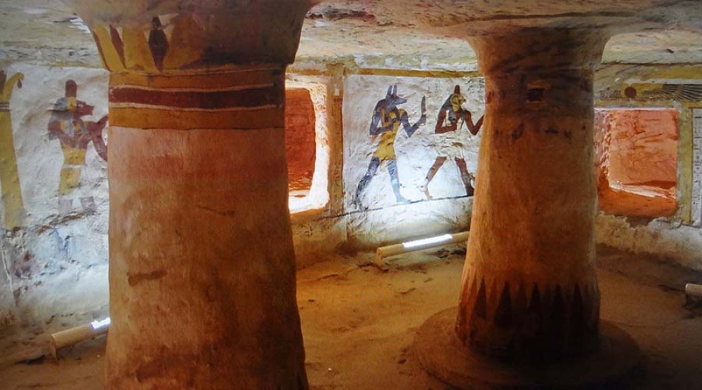 Bahariya Oasis Adventure: Black Desert, White Desert & Stargazing | ®ExcursionMania