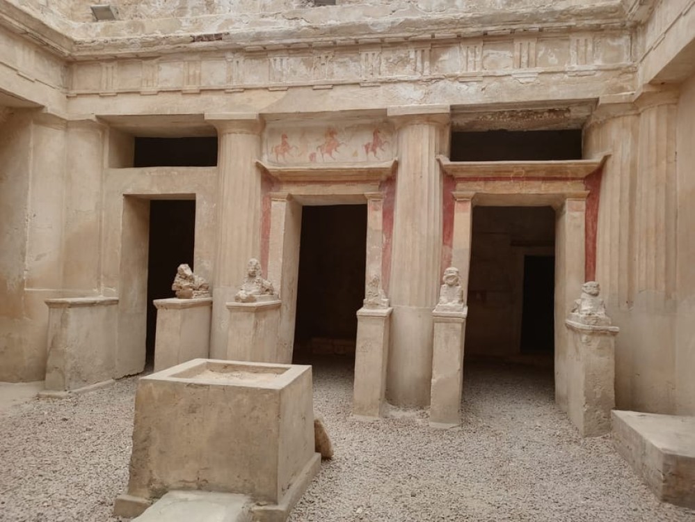 Alexandria Day Tour: Pompeys Pillar, Catacombs & Citadel Tour | ®ExcursionMania