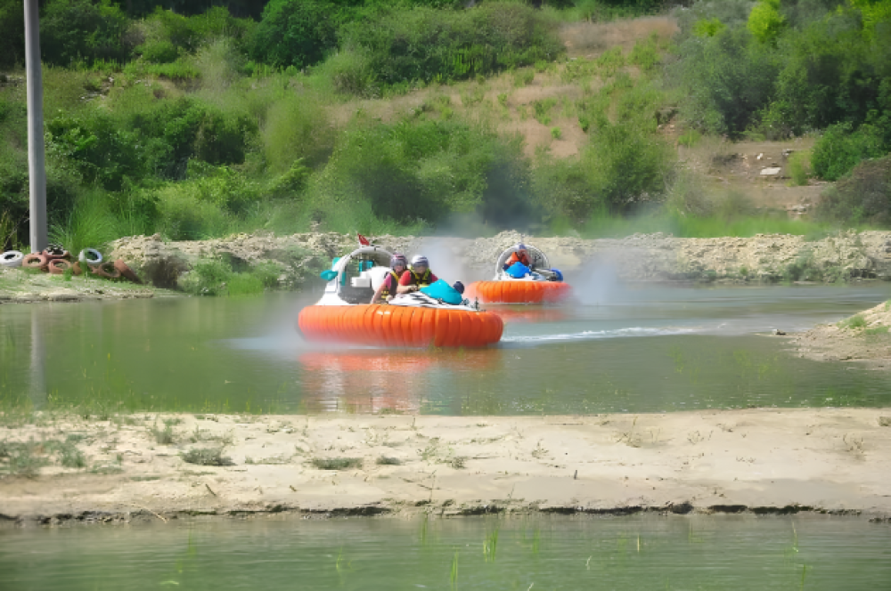 From Side: Hovercraft Safari on Water and Land | ®ExcursionMania