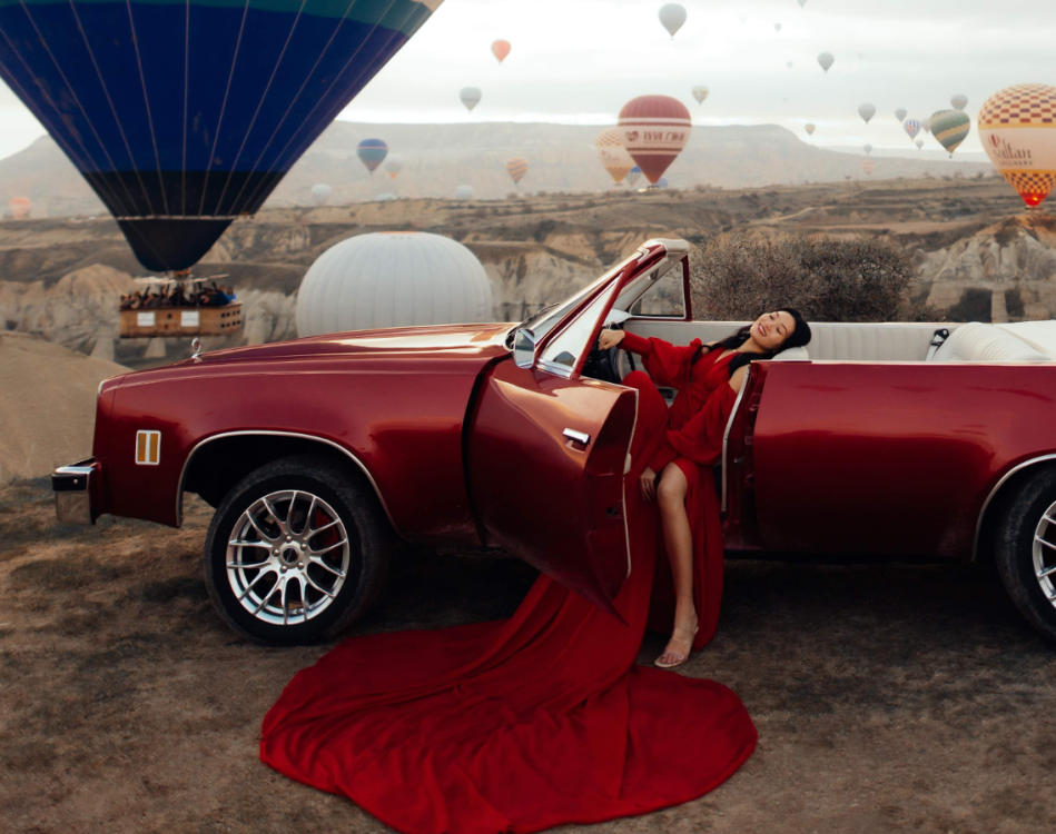 Cappadocia Classic Car Tour & Photoshoot & 1 Rental Dress | ®ExcursionMania