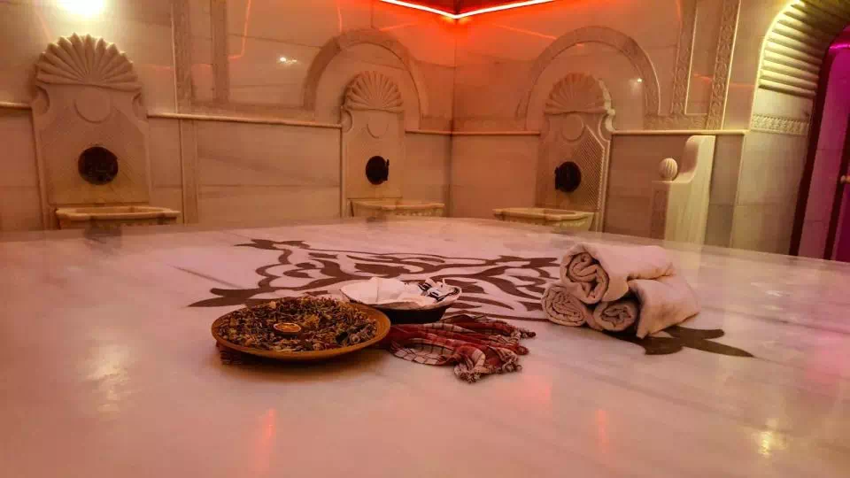 Historical Acemoglu Hammam in Vezneciler Old City | ®ExcursionMania