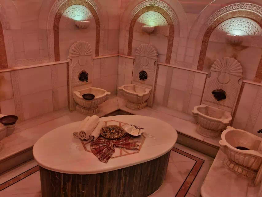 Historical Acemoglu Hammam in Vezneciler Old City | ®ExcursionMania
