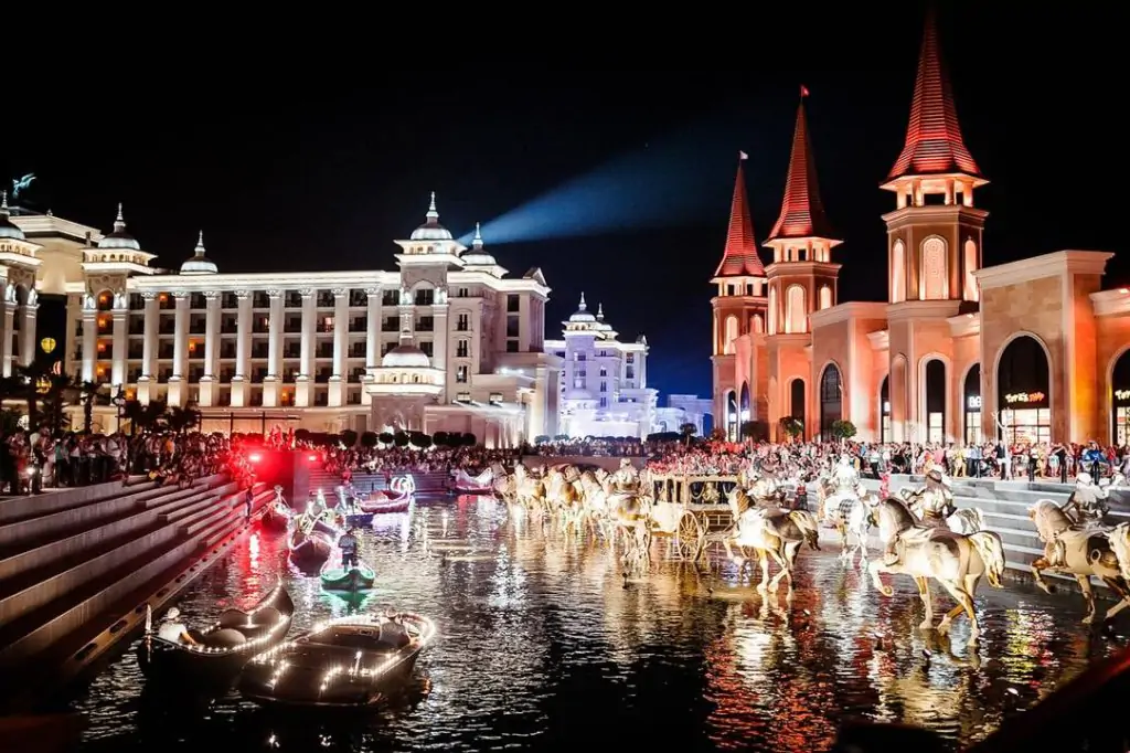 Antalya: Land of Legends Night Show Tour with Hotel Transfer | ®ExcursionMania