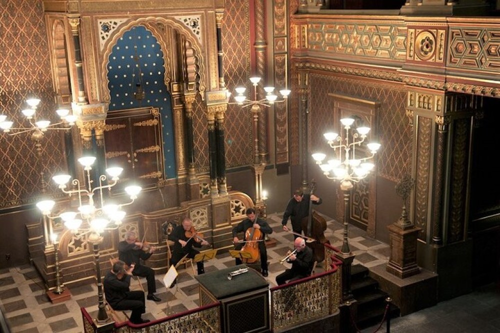 Classical Concert in Spanish Synagogue | ®ExcursionMania