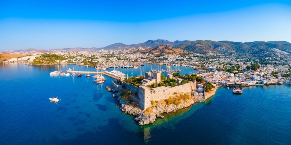 Walking Tour Of Halicarnasos & Bodrum St Peters Castle | ®ExcursionMania