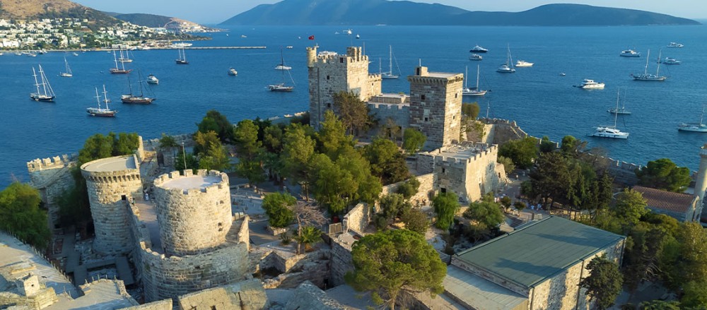 Walking Tour Of Halicarnasos & Bodrum St Peters Castle | ®ExcursionMania