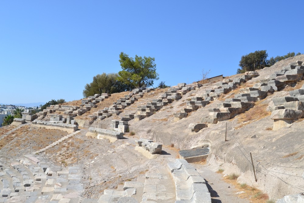 Walking Tour Of Halicarnasos & Bodrum St Peters Castle | ®ExcursionMania