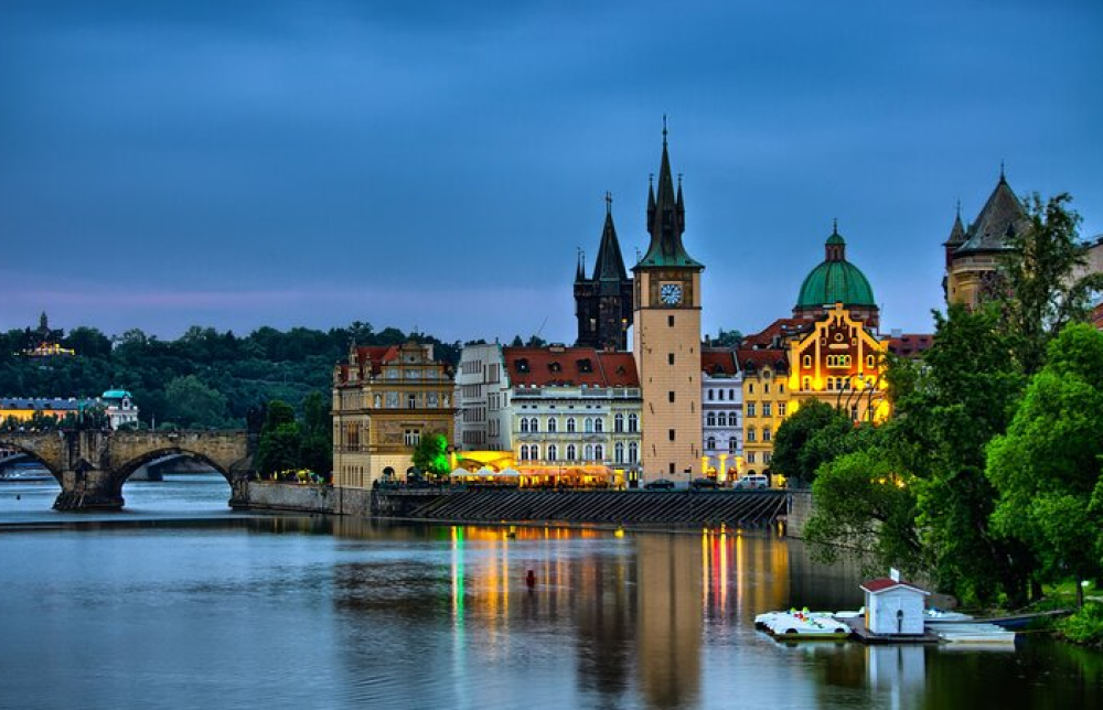 Evening View Walk in Prague | ®ExcursionMania