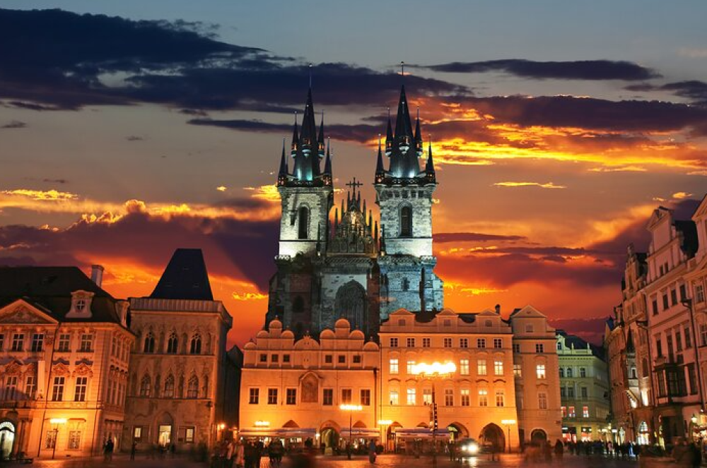 Evening View Walk in Prague | ®ExcursionMania
