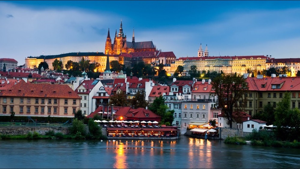 Private Scenic Evening Walking Tour In Prague | ®ExcursionMania