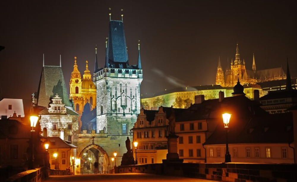 Private Scenic Evening Walking Tour in Prague | ®ExcursionMania