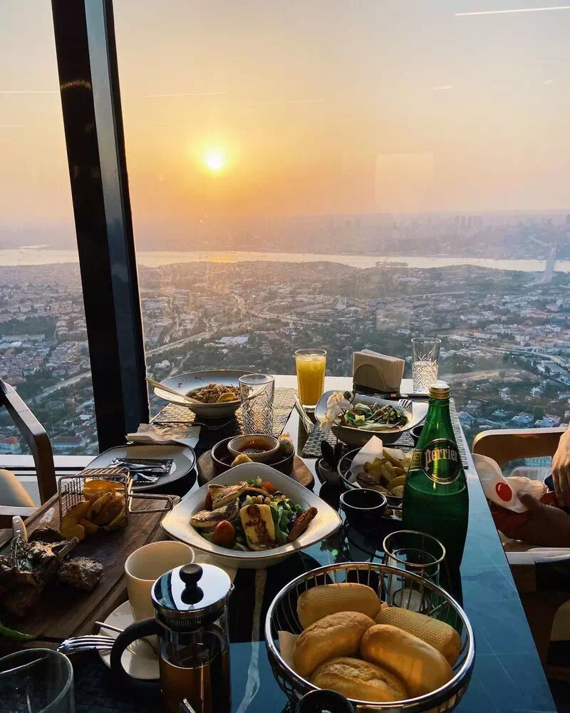 Istanbul: Camlica Tower Entry with Optional Dining Choices | ®ExcursionMania