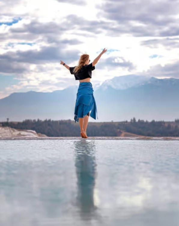 From Kusadasi Hotels or Port: Pamukkale and Hierapolis Tour | ®ExcursionMania