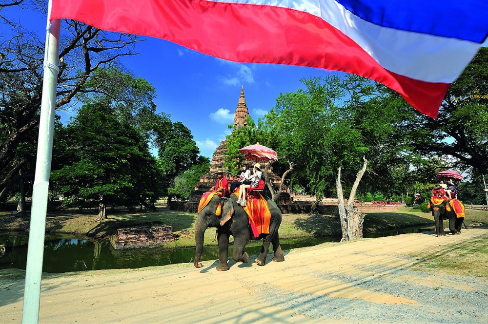 Hidden Gems of Ayutthaya: Beyond the Tourist Trail