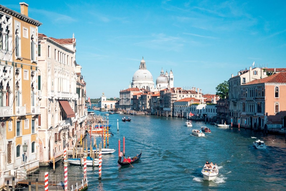 Must-See Attractions in Venice: From St. Mark’s Square to the Grand Canal