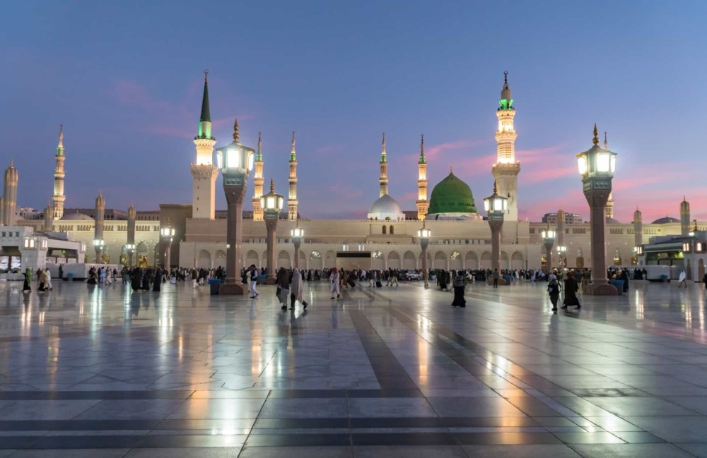 Cultural Etiquette in Medina: How to Respect Local Traditions