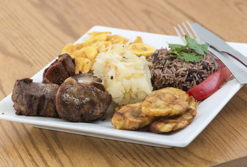 A Food Lover’s Guide to Miami: Best Eats and Hidden Gems