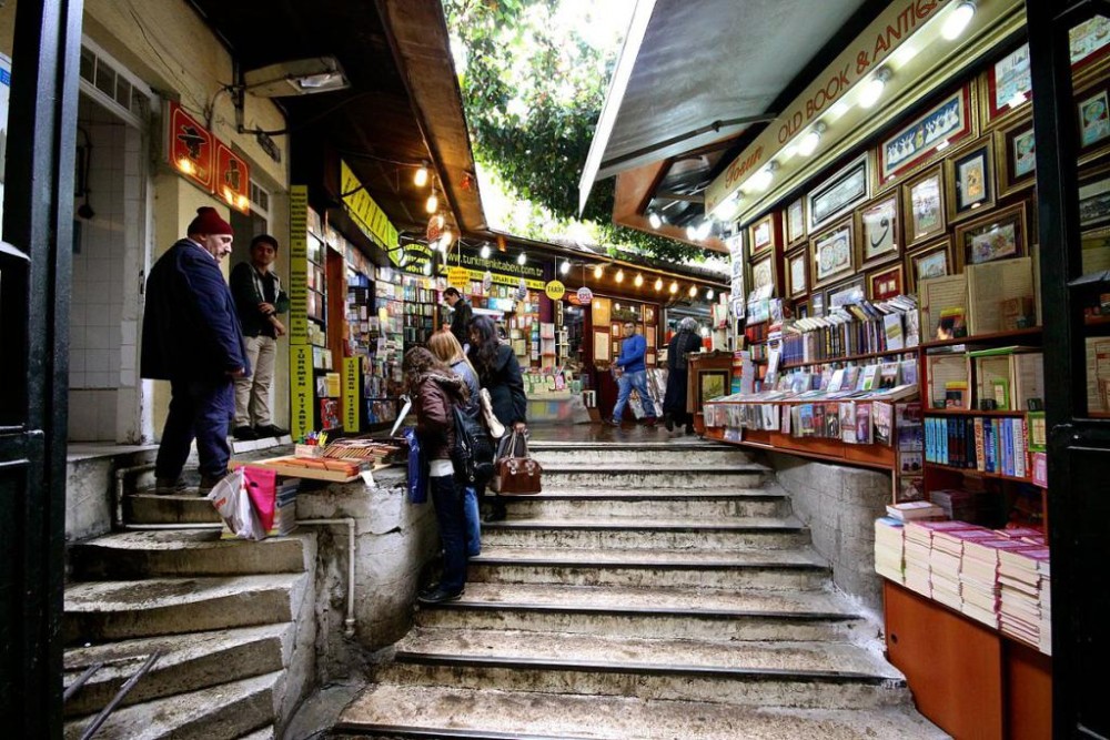 Hidden Gems of Istanbul: Off-the-Beaten-Path Experiences