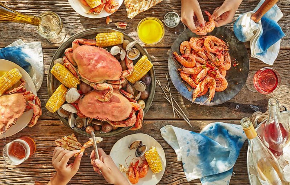 A Food Lover’s Guide to Phuket: Best Local Dishes & Where to Eat