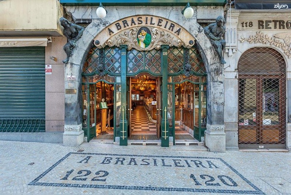 Exploring Lisbon’s Hidden Gems: Off-the-Beaten-Path Sights