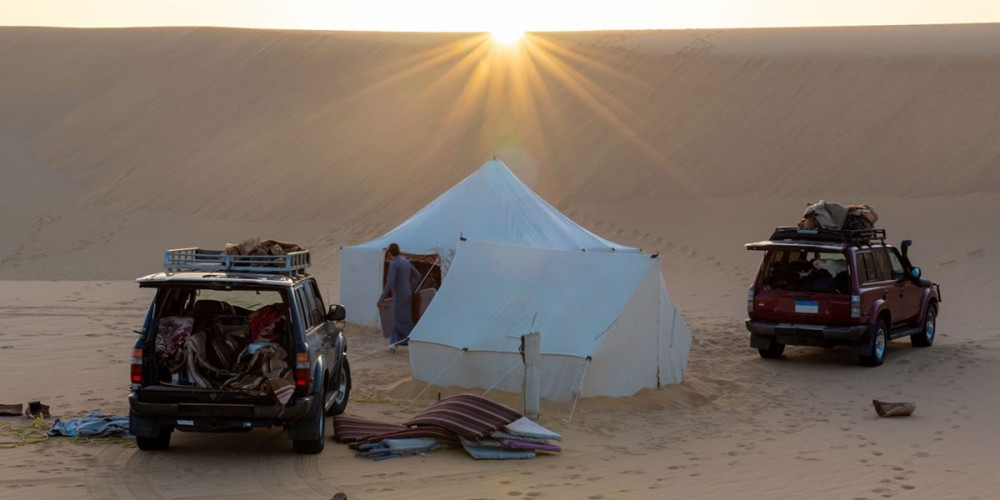 A Food Lover’s Guide to Merzouga: Savoring the Flavors of the Desert