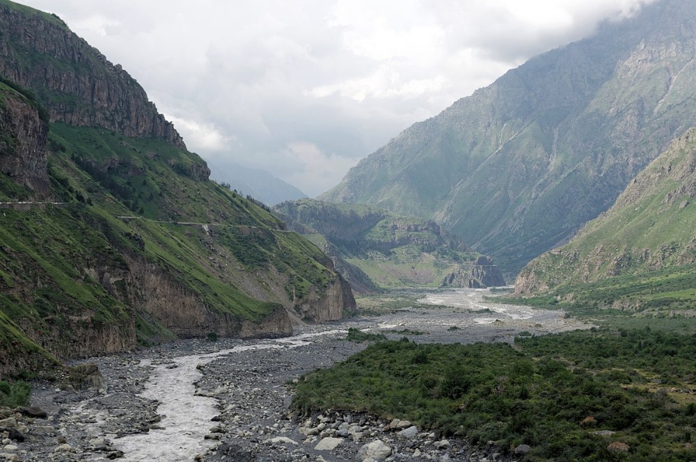Must-Visit Attractions in Stepantsminda: Nature, Culture & Adventure