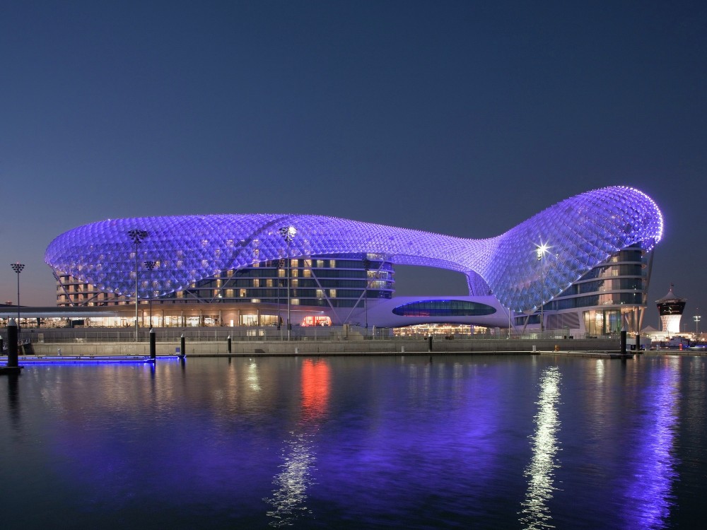 Abu Dhabi Nightlife: Where to Go for Evening Fun and Entertainment