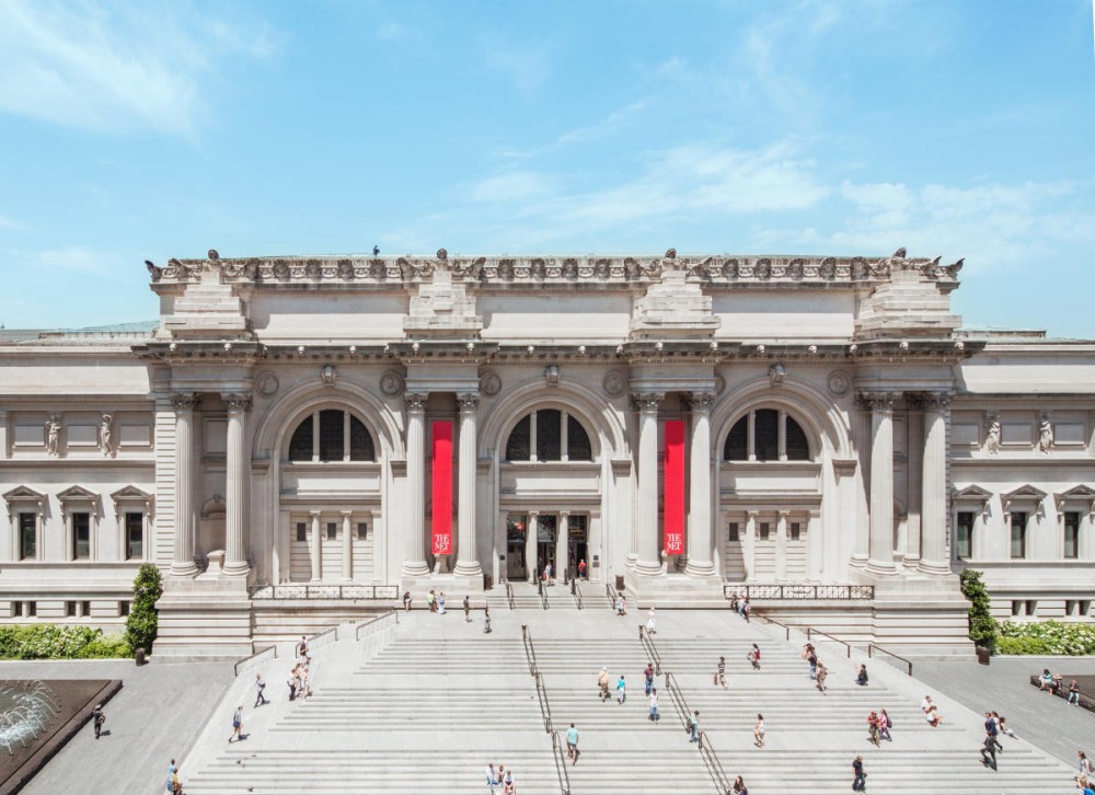 Top 5 Must-See Attractions in New York City for First-Timers