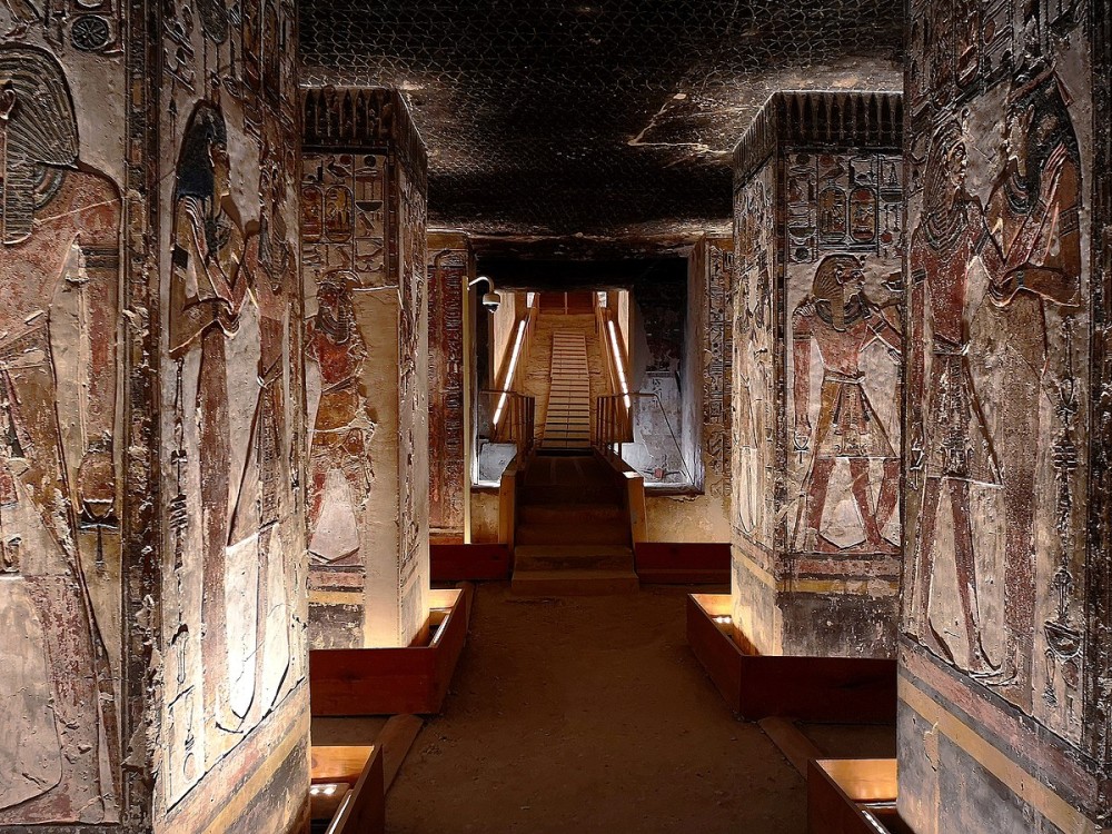 Top 10 Must-See Attractions in Luxor
