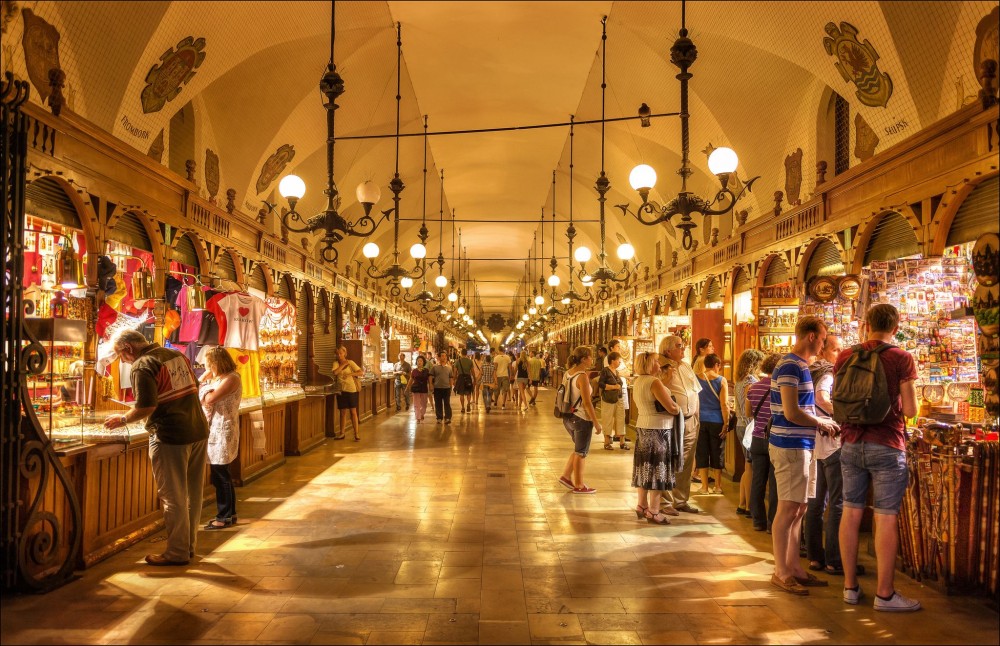 Top 10 Must-See Attractions in Krakow for First-Time Visitors