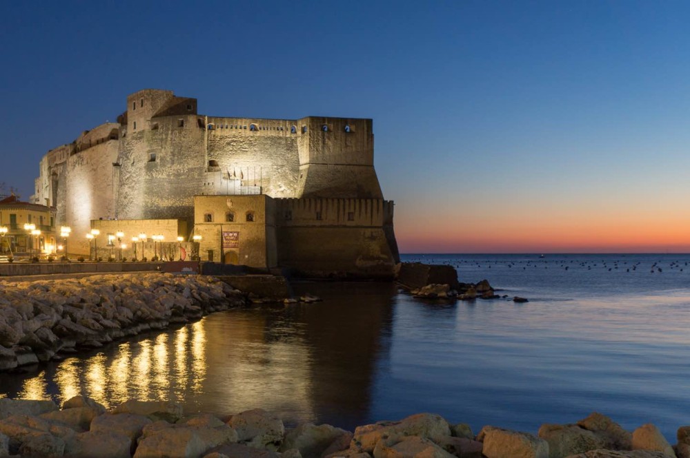 Top 5 Iconic Landmarks You Can’t Miss in Naples