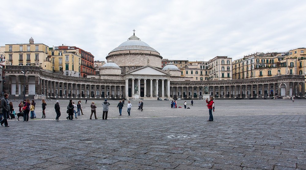 Top 5 Iconic Landmarks You Can’t Miss in Naples