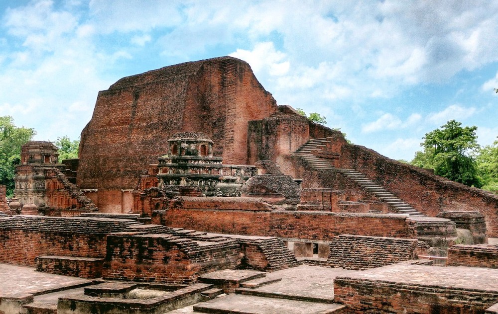 Exploring the Ancient Ruins of Ayutthaya: A Historical Journey