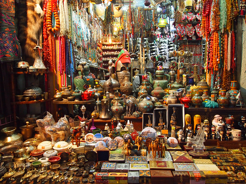 Shopping in Cairo: From Local Souks to Modern Malls