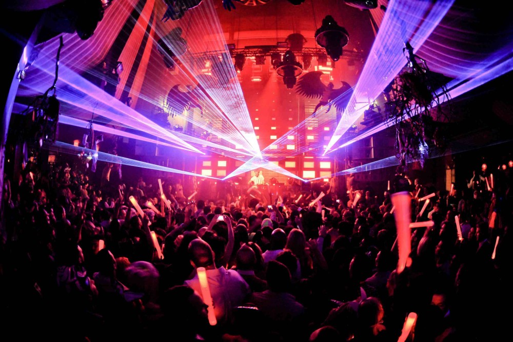 Nightlife in Praia: Bars, Clubs, and Entertainment Hotspots