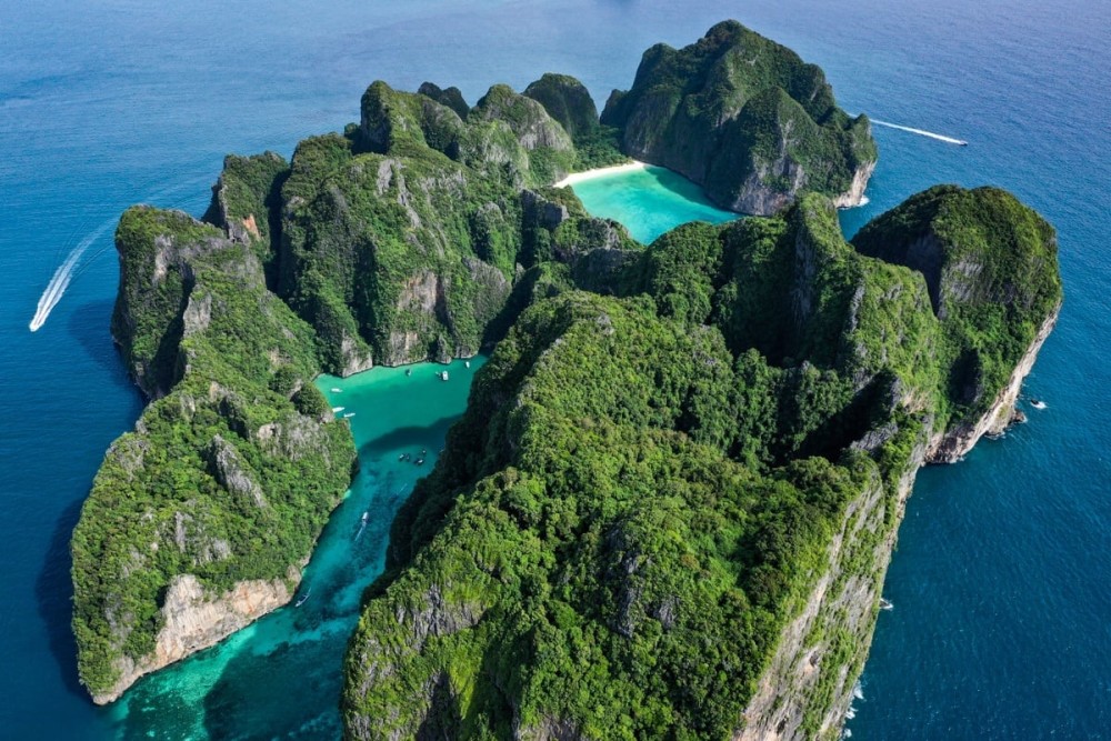 Top 10 Must-Do Activities in Phuket for an Unforgettable Trip