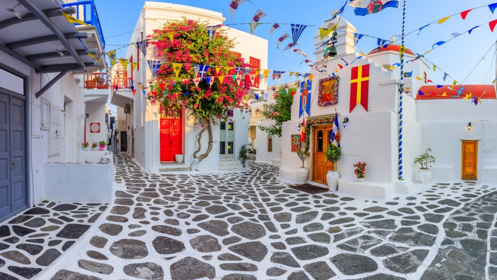 Top 5 Must-Do Activities in Mykonos